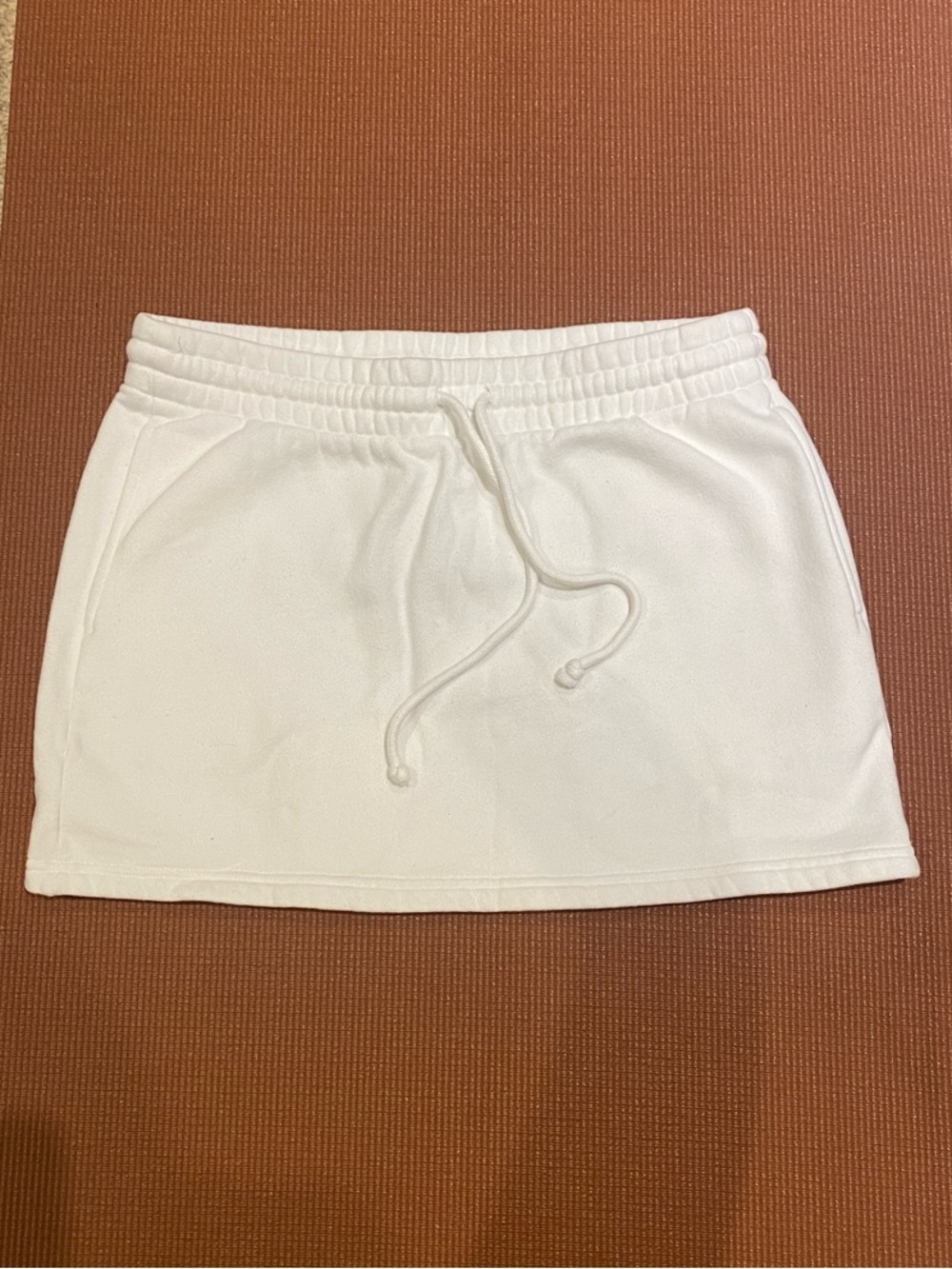 TNA COZY Women’s White Drawstring Mini Skirt